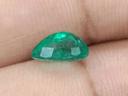 1.51ct Intense Green Emerald, Natural Earth Mined Gemstone - SMSGEMS 