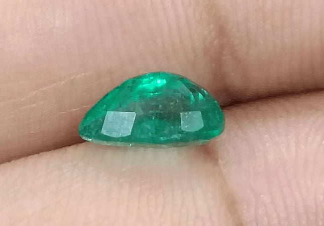 1.51ct Intense Green Emerald, Natural Earth Mined Gemstone - SMSGEMS 