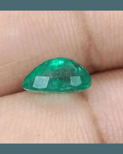 1.51ct Intense Green Emerald, Natural Earth Mined Gemstone - SMSGEMS 