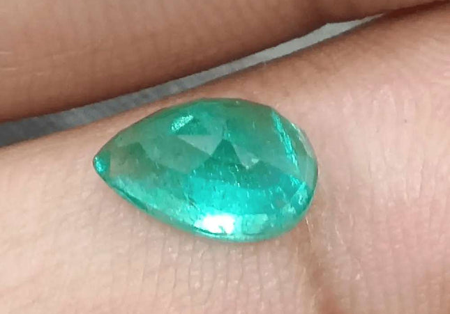 1.51ct Intense Green Emerald, Natural Earth Mined Gemstone - SMSGEMS 