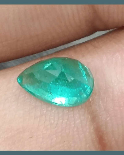 1.51ct Intense Green Emerald, Natural Earth Mined Gemstone - SMSGEMS 