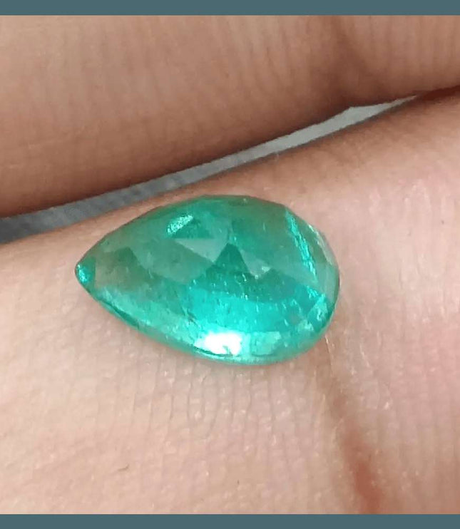 1.51ct Intense Green Emerald, Natural Earth Mined Gemstone - SMSGEMS 
