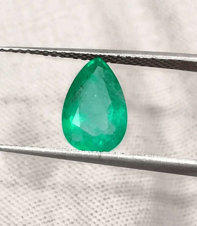 1.51ct Intense Green Emerald, Natural Earth Mined Gemstone - SMSGEMS 