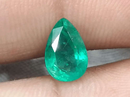 1.51ct Intense Green Emerald, Natural Earth Mined Gemstone - SMSGEMS 