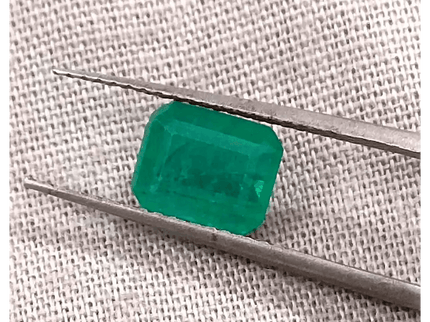 1.57ct Zambian Emerald , 100% Natural Earth Mined Gemstone - SMSGEMS 