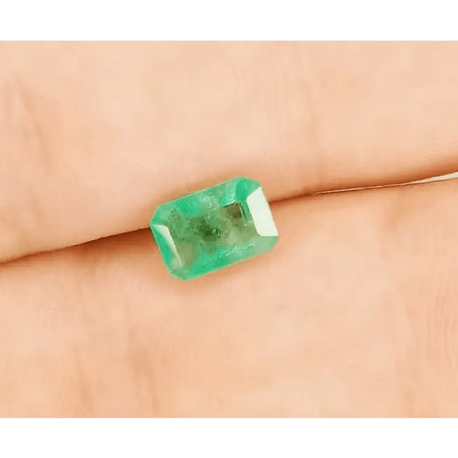 1.60ct Ethiopian Emerald, 100% Natural Gem - SMSGEMS 