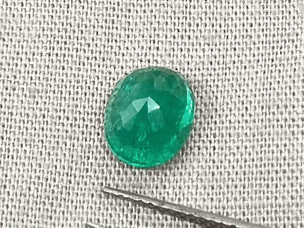 1.60ct Top Spring Green Emerald, Natural Earth Mined Gemstone - SMSGEMS 