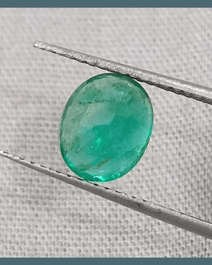 1.60ct Top Spring Green Emerald, Natural Earth Mined Gemstone - SMSGEMS 