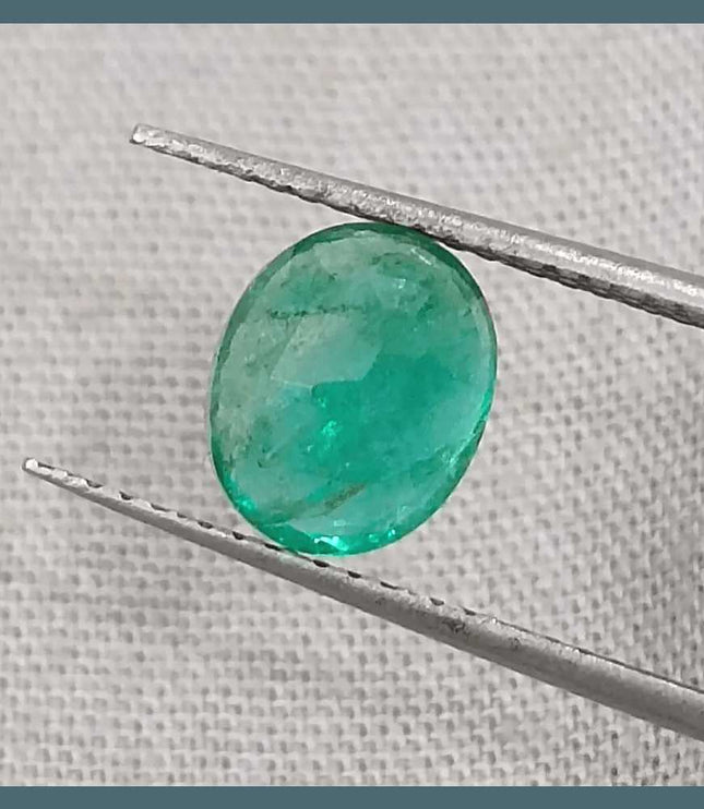 1.60ct Top Spring Green Emerald, Natural Earth Mined Gemstone - SMSGEMS 