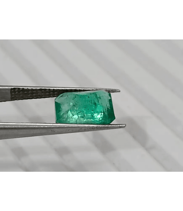 1.64ct Zambian Emerald, 100% Natural Gem - SMSGEMS 