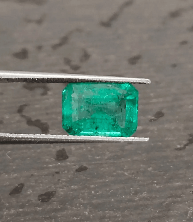 1.64ct Zambian Emerald, 100% Natural Gem - SMSGEMS 