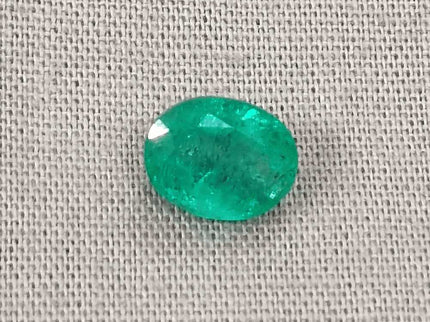 1.64ct Bright Green Emerald, Natural Earth Mined Gemstone - SMSGEMS 
