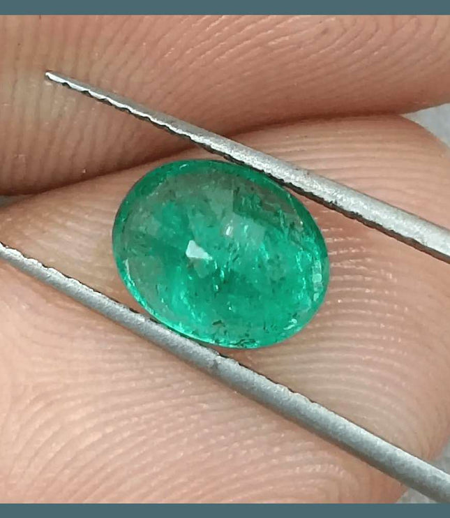 1.64ct Bright Green Emerald, Natural Earth Mined Gemstone - SMSGEMS 