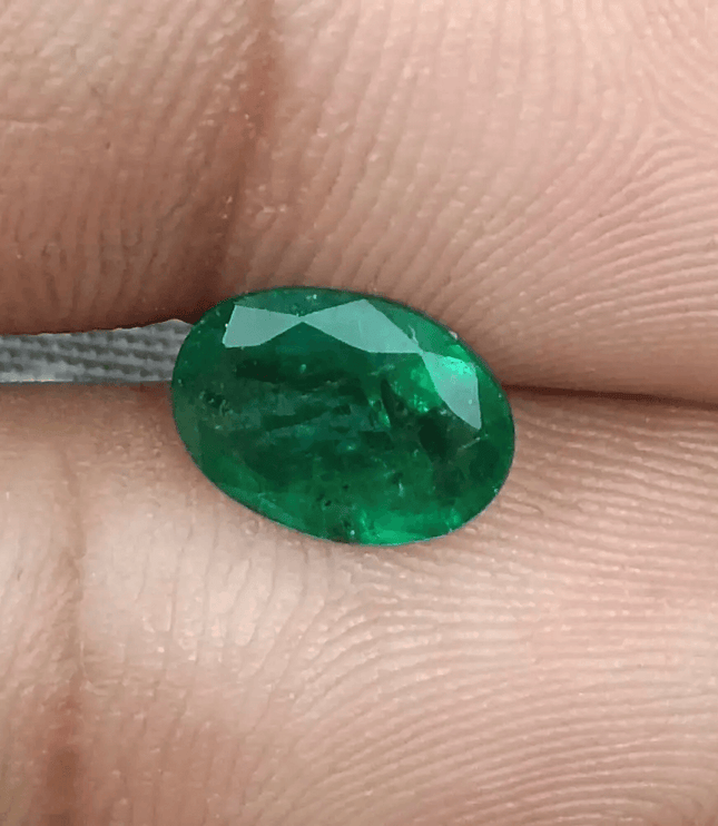 1.64ct Deep Vivid Green Zambian Emerald , Natural Earth Mined Gem. - SMSGEMS 