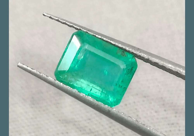 1.67ct Medium Intense Green Emerald, Natural Gemstone - SMSGEMS 