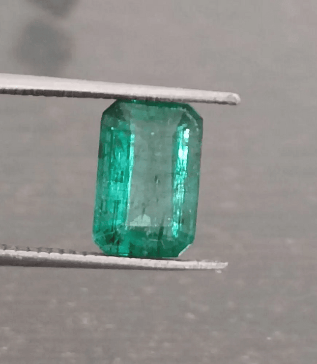 1.68ct Zambian Emerald, 100% Natural Gem - SMSGEMS 