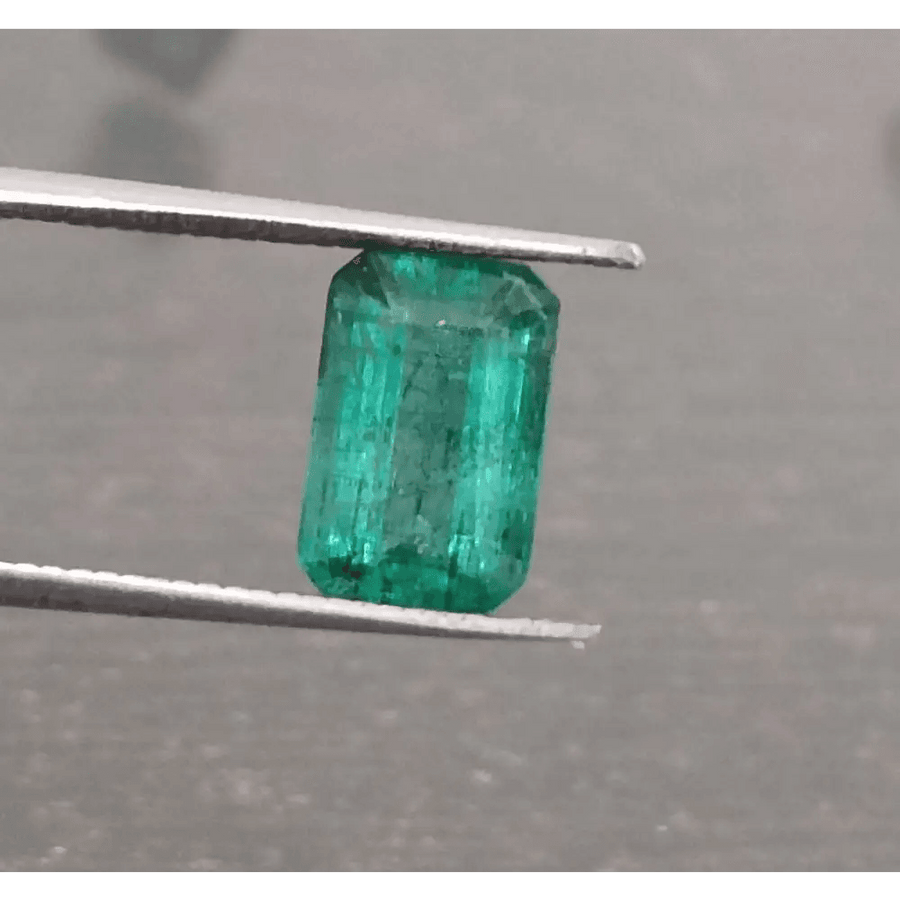 1.68ct Zambian Emerald, 100% Natural Gem - SMSGEMS 