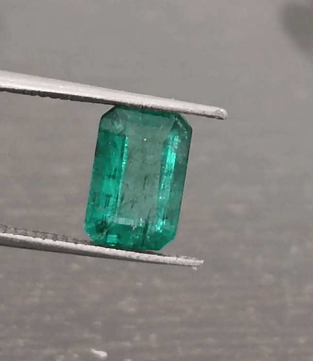 1.68ct Zambian Emerald, 100% Natural Gem - SMSGEMS 
