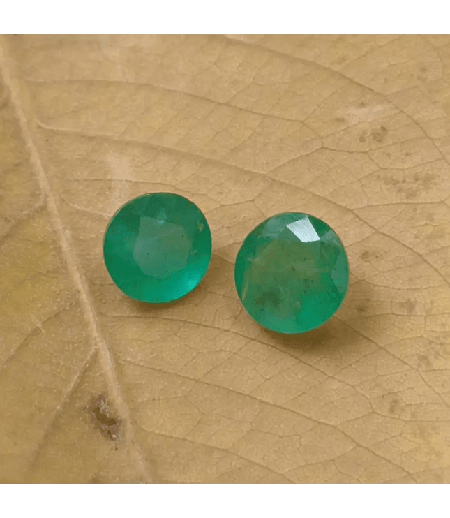 1.68ct / 2pcs Round Emerald , 100% Natural Earth Mined Gem. - SMSGEMS 