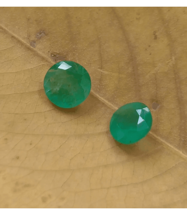 1.68ct / 2pcs Round Emerald , 100% Natural Earth Mined Gem. - SMSGEMS 