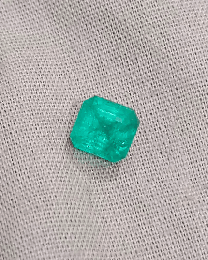 1.68ct Medium Vivid Green Panjshir Emerald, 100% Natural Earth Mined Gemstone - SMSGEMS 