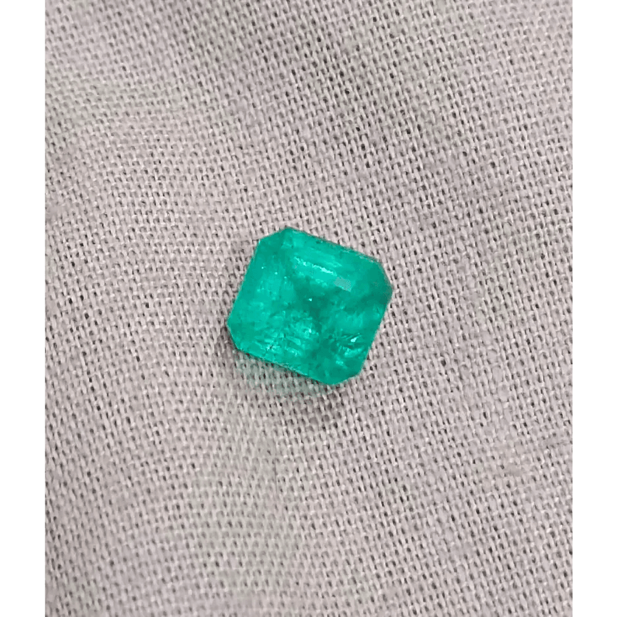 1.68ct Medium Vivid Green Panjshir Emerald, 100% Natural Earth Mined Gemstone - SMSGEMS 