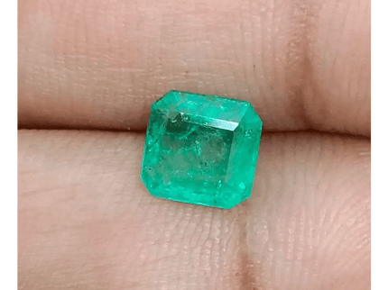 1.68ct Zambian Emerald, Natural Earth Mined Gemstone - SMSGEMS 