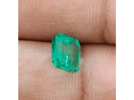 1.68ct Zambian Emerald, Natural Earth Mined Gemstone - SMSGEMS 
