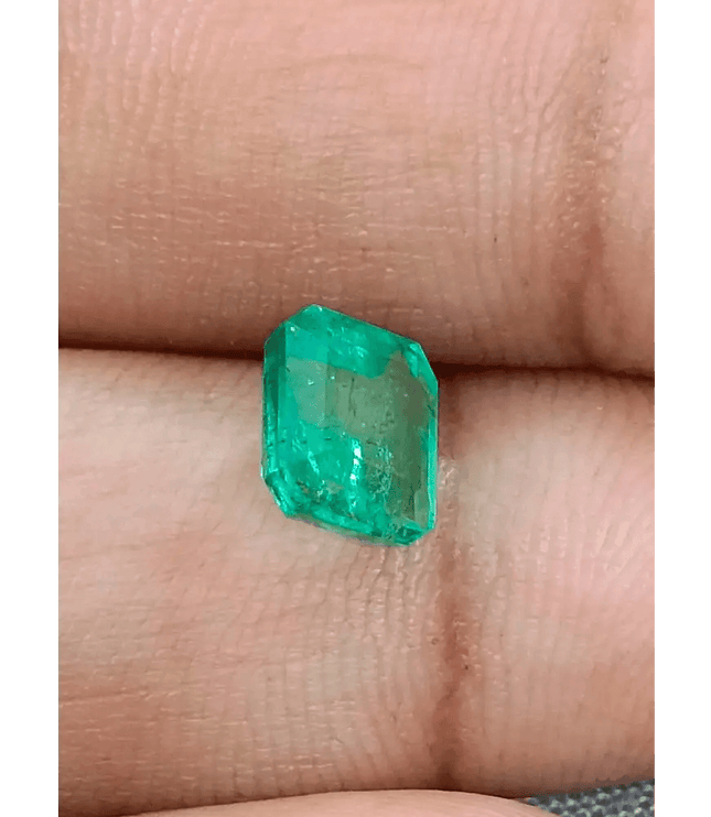 1.68ct Zambian Emerald, Natural Earth Mined Gemstone - SMSGEMS 