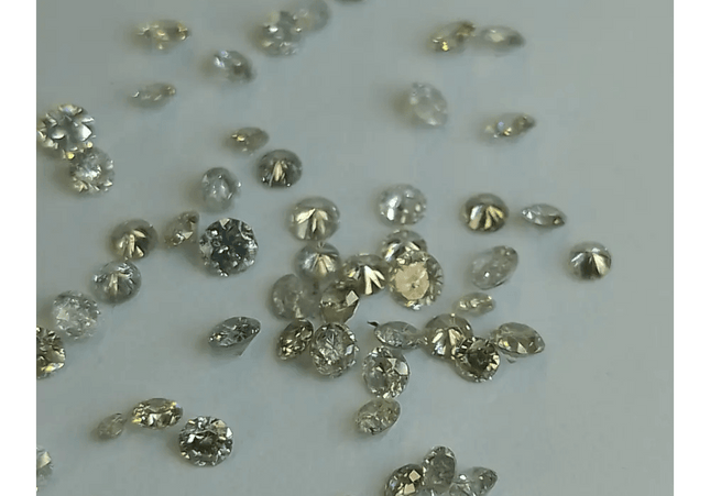 1.68ct Tinted White to faint colors natural untreated Diamond Parcel. - SMSGEMS 