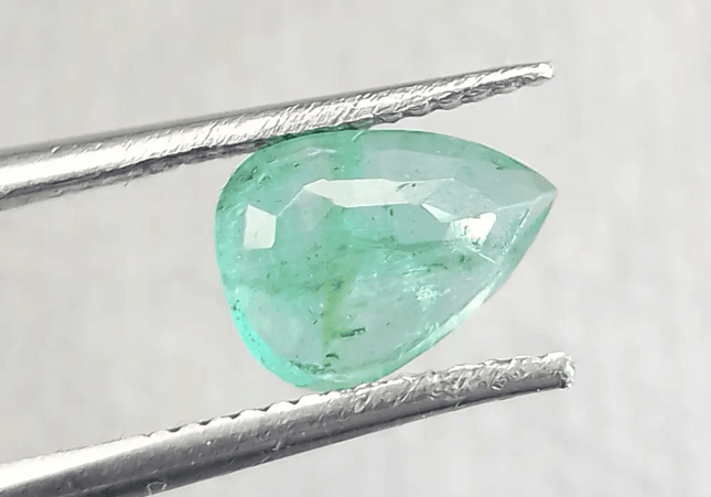 1.69ct Zambian Emerald, 100% Natural Gem - SMSGEMS 