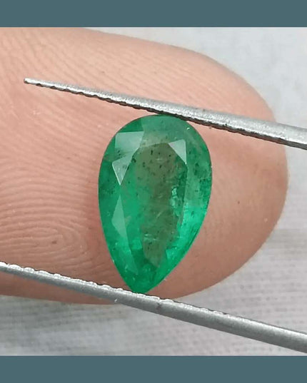 1.69ct Medium Deep Golden Green Emerald, Natural Earth Mined Gemstone - SMSGEMS 