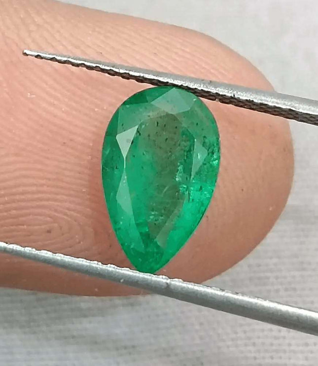 1.69ct Medium Deep Golden Green Emerald, Natural Earth Mined Gemstone - SMSGEMS 