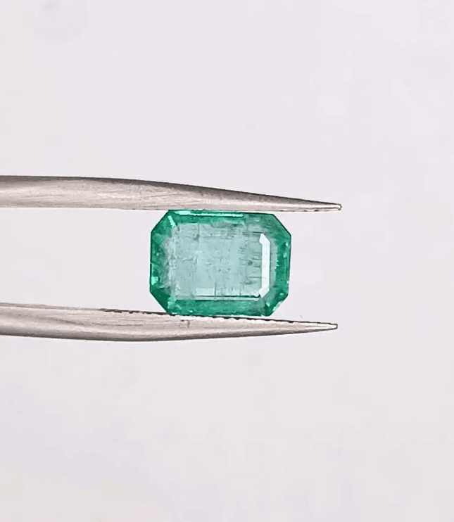 1.70ct Zambian Emerald , 100% Natural Gem - SMSGEMS 