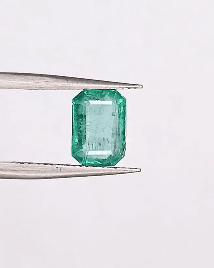 1.70ct Zambian Emerald , 100% Natural Gem - SMSGEMS 