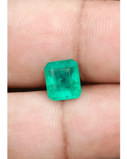 1.73ct Velvet Green Zambian Emerald , 100% Natural Earth Mined Gemstone - SMSGEMS 