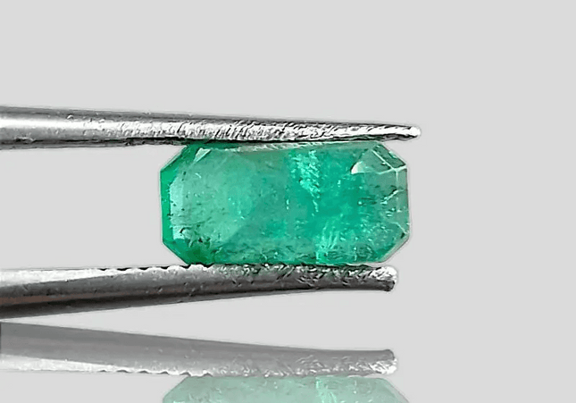 1.73ct Zambian Emerald, 100% Natural Gem - SMSGEMS 