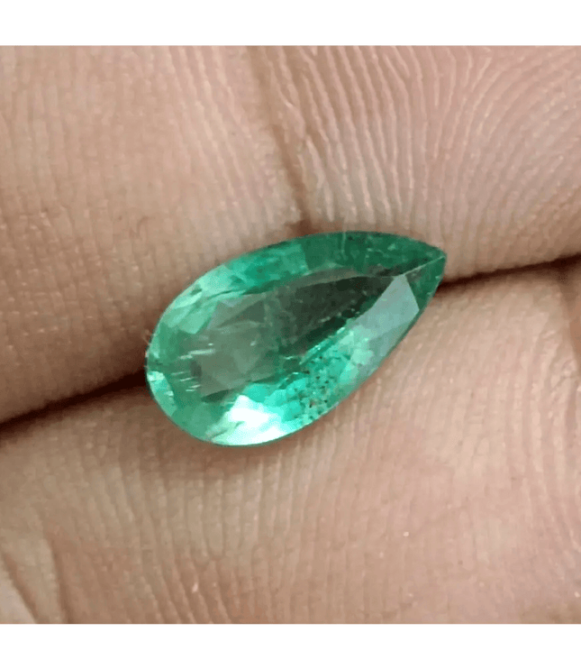 1.74ct Zambian Emerald, 100% Natural Earth mined Gem - SMSGEMS 