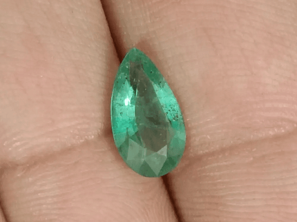 1.74ct Zambian Emerald, 100% Natural Earth mined Gem - SMSGEMS 