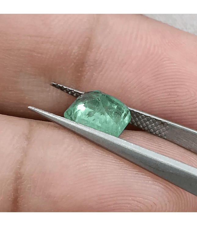 1.75ct Ethiopian Emerald, 100% Natural Gem - SMSGEMS 