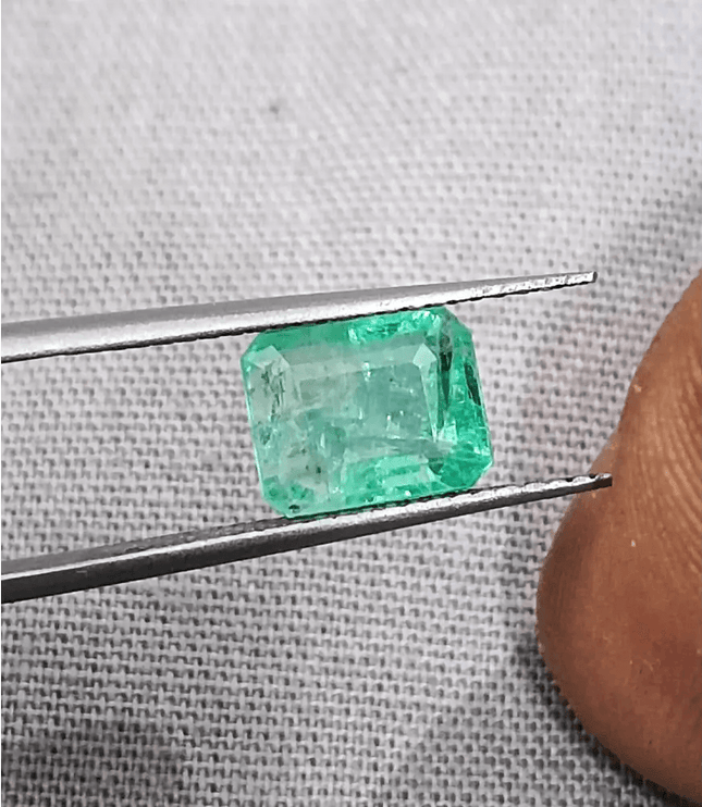 1.75ct Ethiopian Emerald, 100% Natural Gem - SMSGEMS 
