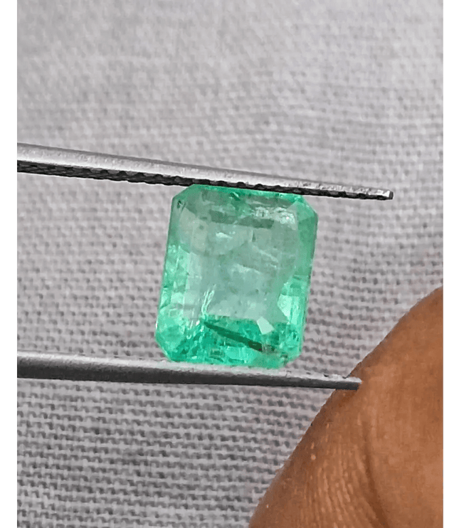 1.75ct Ethiopian Emerald, 100% Natural Gem - SMSGEMS 
