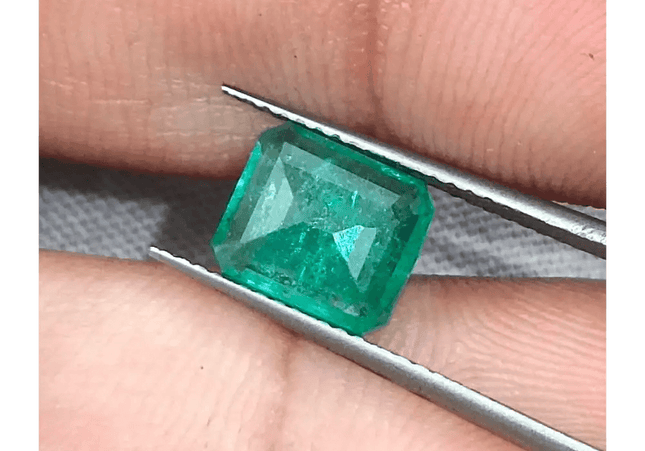 1.75ct Zambian Emerald, Natural Earth Mined Gemstone - SMSGEMS 
