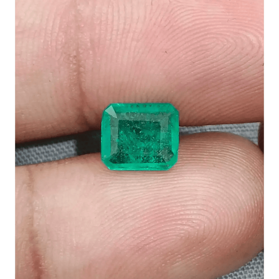 1.75ct Zambian Emerald, Natural Earth Mined Gemstone - SMSGEMS 