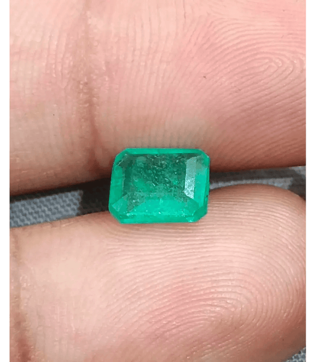 1.75ct Zambian Emerald, Natural Earth Mined Gemstone - SMSGEMS 