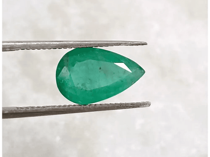 1.77ct Velvet Green Zambian Emerald , 100% Natural Earth Mined Gem. - SMSGEMS 