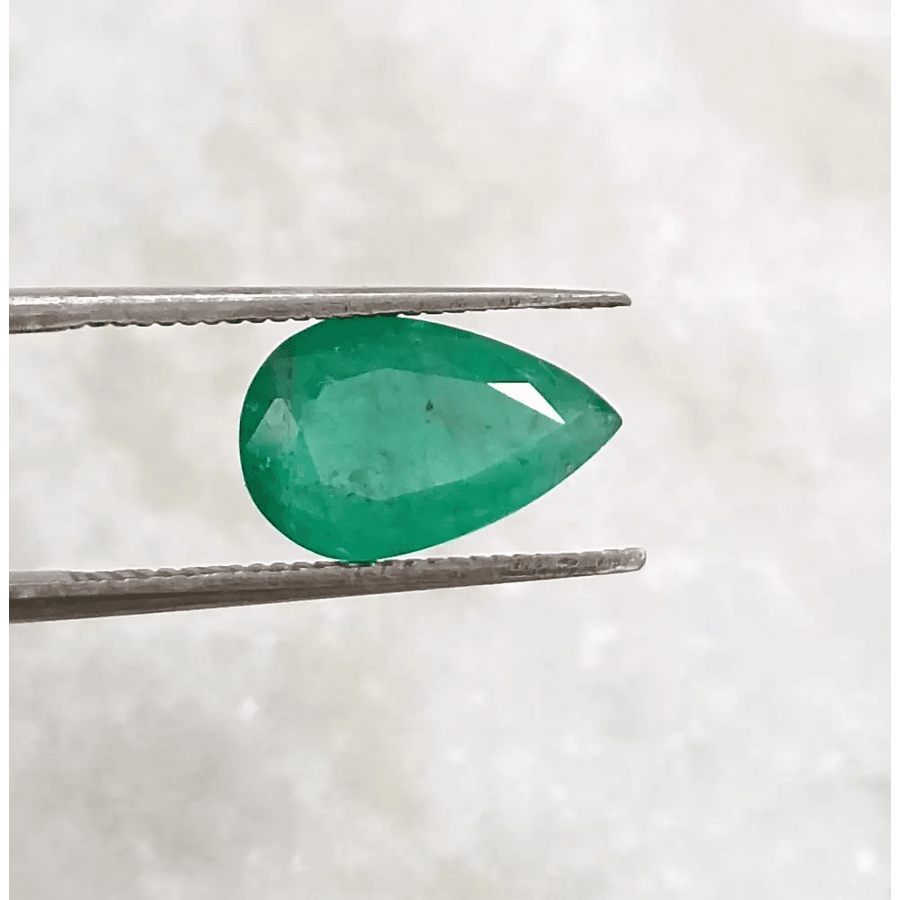 1.77ct Velvet Green Zambian Emerald , 100% Natural Earth Mined Gem. - SMSGEMS 