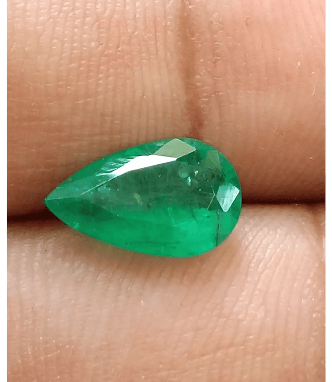 1.77ct Velvet Green Zambian Emerald , 100% Natural Earth Mined Gem. - SMSGEMS 