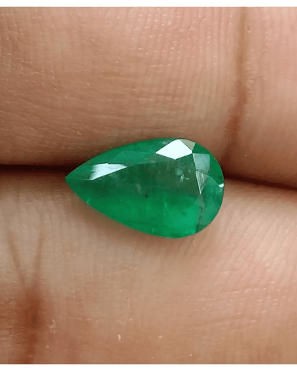 1.77ct Velvet Green Zambian Emerald , 100% Natural Earth Mined Gem. - SMSGEMS 