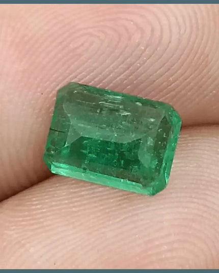 1.77ct Intense Golden Green Panjshir Emerald Certified By GSI - SMSGEMS 